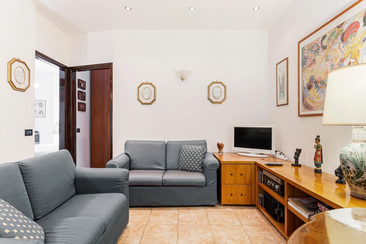 Your Cozy Home In Milan - Via Rovereto Екстериор снимка